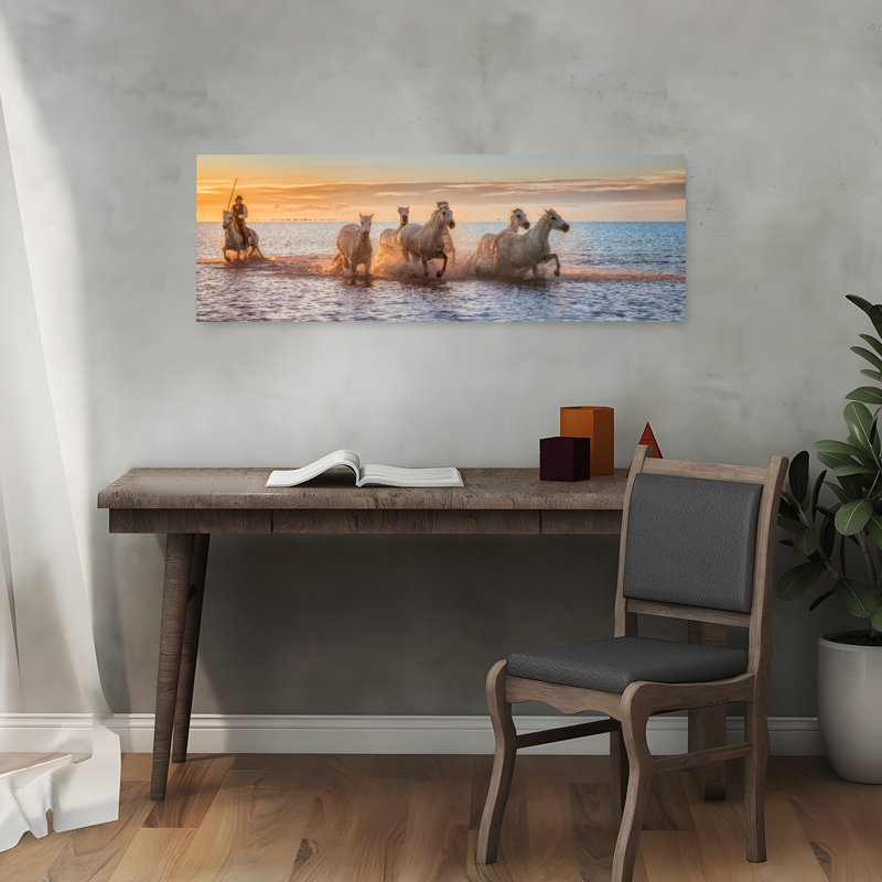 «Camargue Horses Sunset Run Dramatic Elegant Abstract Horse Ocean Sunset», art mural, H 12 po x l 36 po