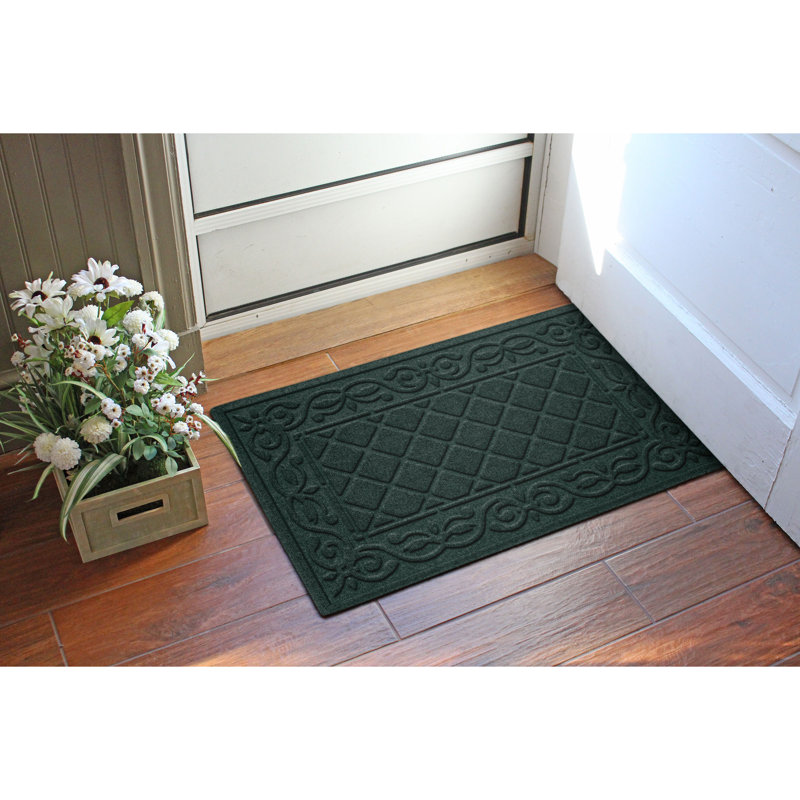 WaterHog Tristan 23 in. x 35 in. Indoor Outdoor Door Mat, Evergreen, 0.37" H x 35" W x 23" D
