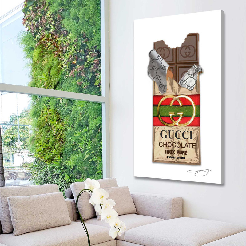 «Craving Gucci (Vertical)» par Jodi - impression, Toile tendue, H 60 po x l 36 po x P 1,5 po
