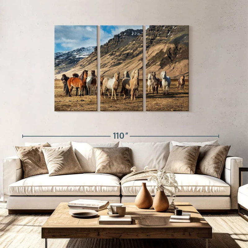 Brampt, chevaux islandais à la campagne, H 48 po x l 74 po