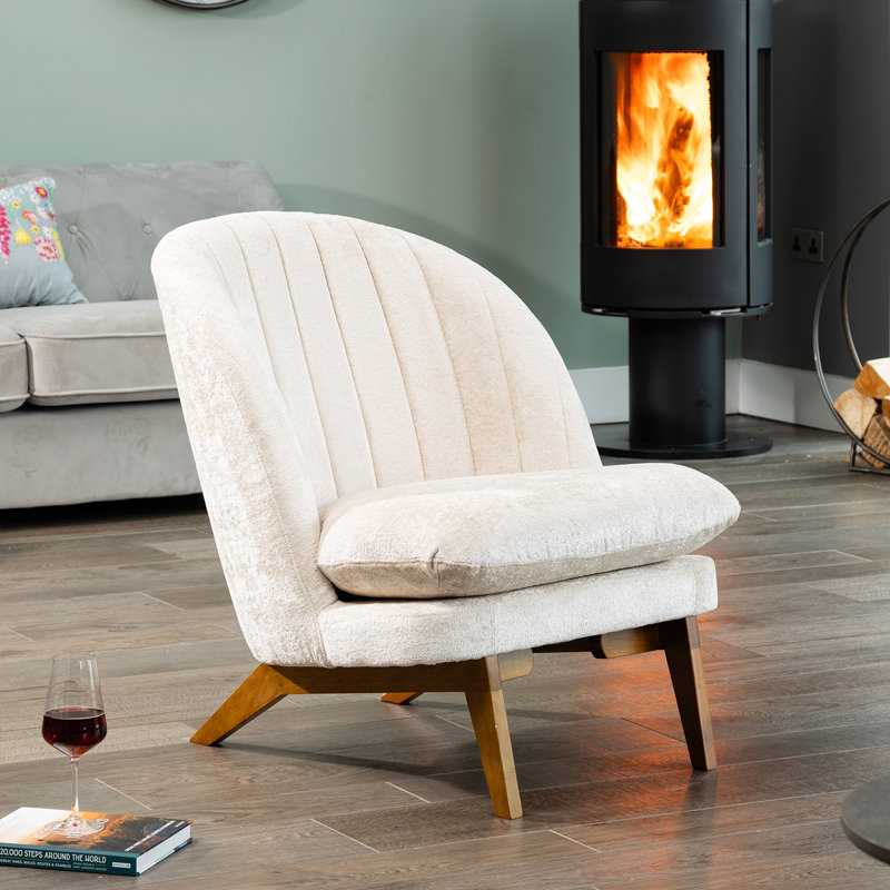 Cermenho 69 Wide Tufted, Ivory