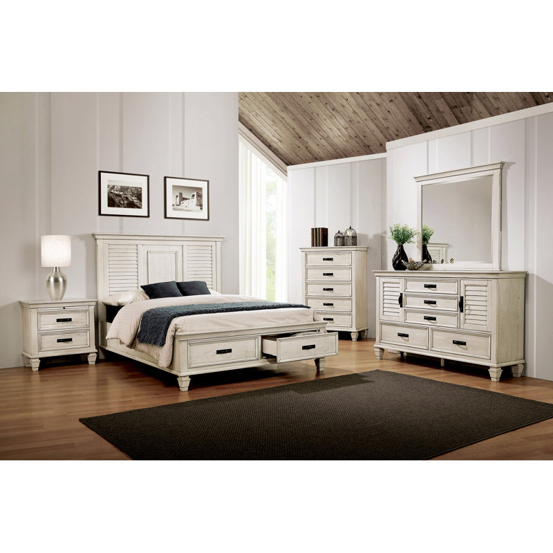 Ensemble de chambre à coucher 4 pièces Staats, Grand, Blanc