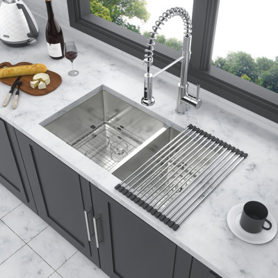 Évier de cuisine encastrable à double cuve de calibre 16, acier inoxydable T304 60/40, bol profond de 9 pouces, conception d'insonorisation, égouttoir en acier 60/40 de calibre 18 avec drain en forme de X,