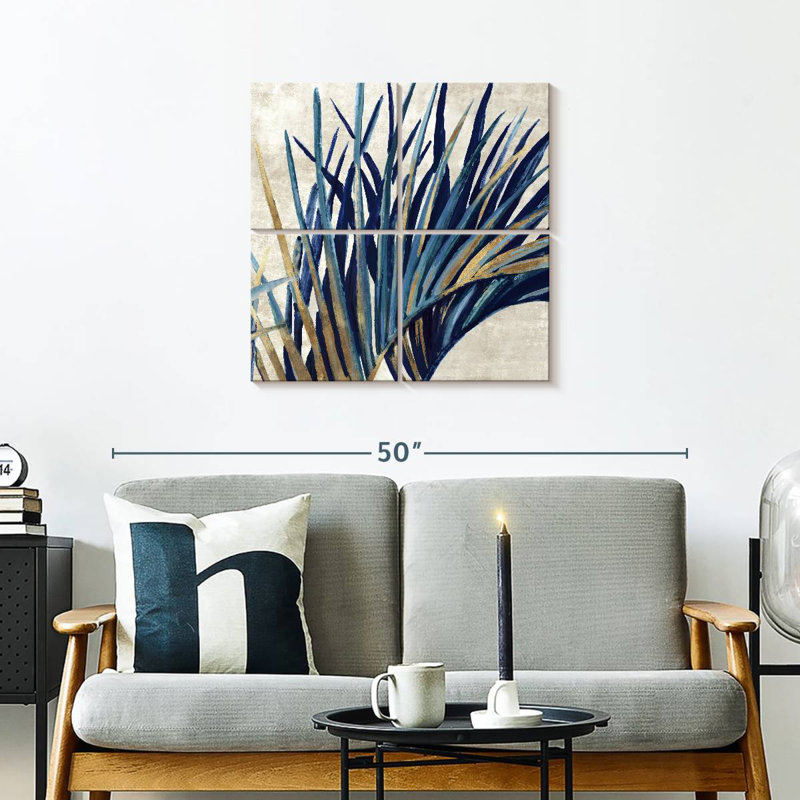 Harnek Easing Palm I, 26" H x 26" W
