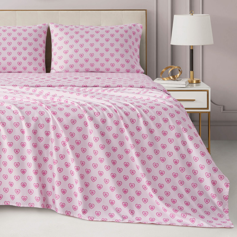 Juicy Couture Printed Microfiber Sheet Set, Queen, Scallop Heart Stripes Pink