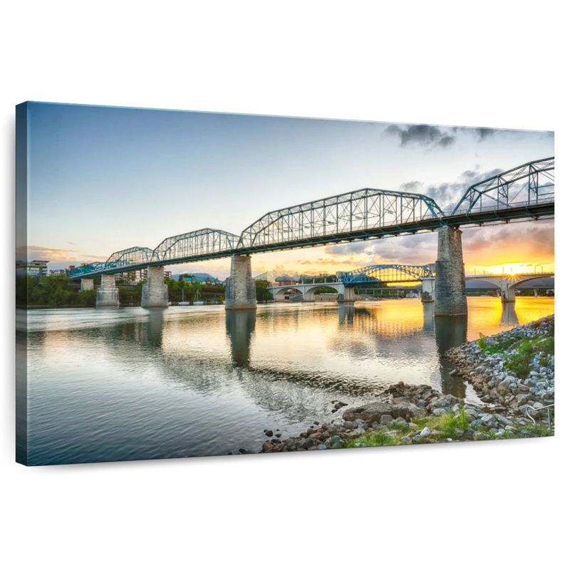 Sireci Tennessee's Walnut Street Bridge, 16" H x 24" W