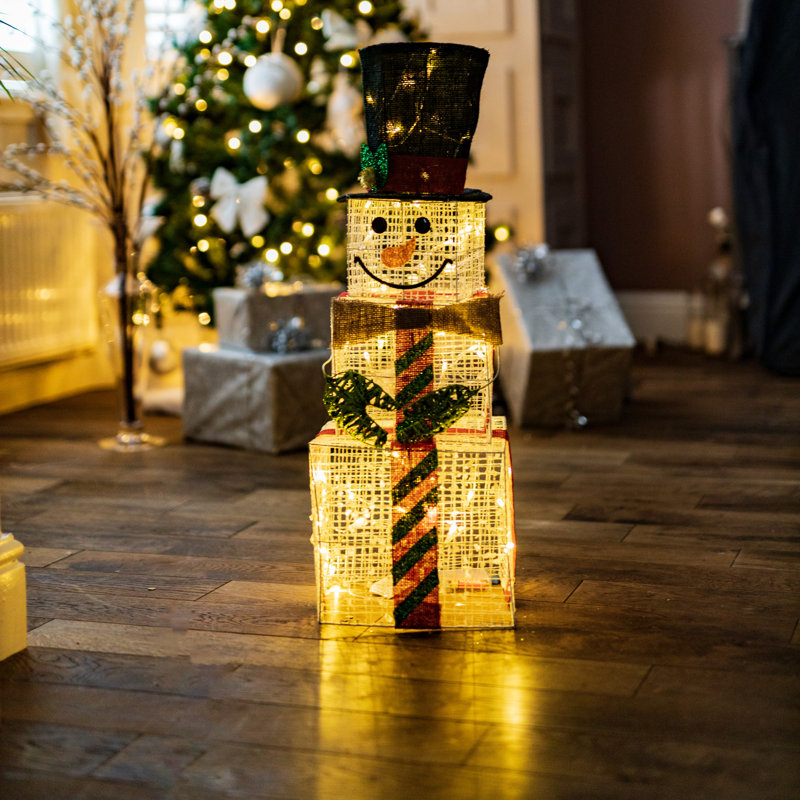 Christmas Figurines & Collectibles