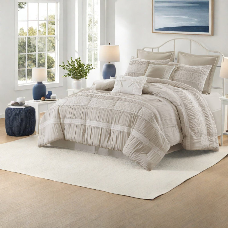 Romantic Jacquard Bedding Set, Polyester Queen Size Comforter For Home