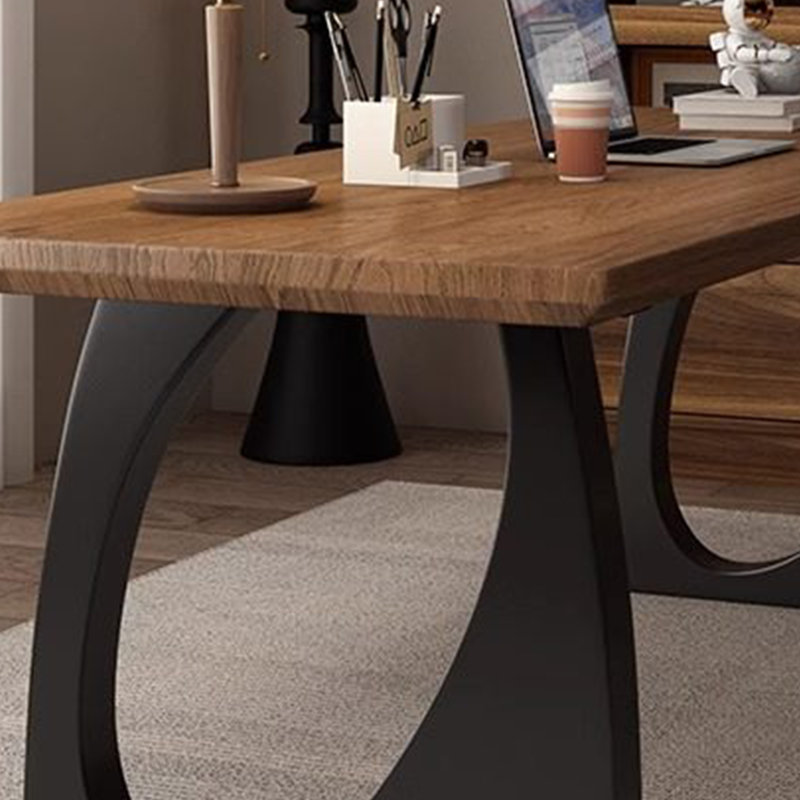 Bureau exquis en bois massif rétro