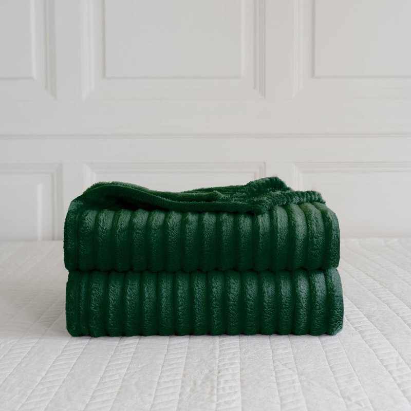 Machine Woven Throw Blanket, 240cm x 200cm, Green