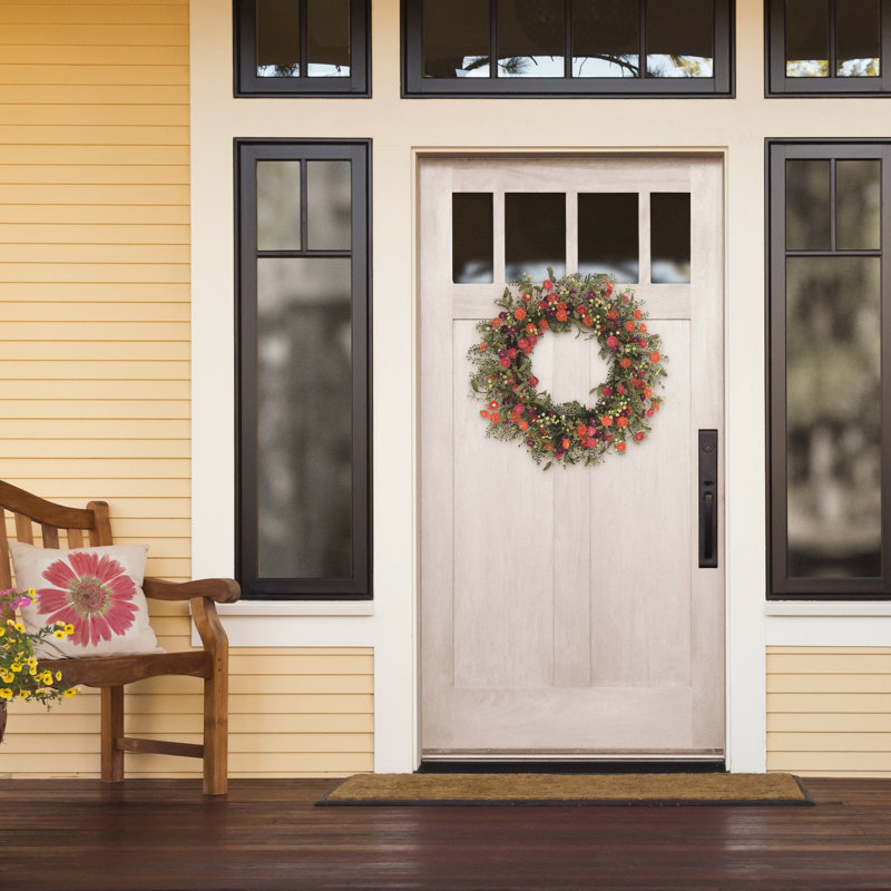 30" Artificial Daisy Floral Spring Wreath