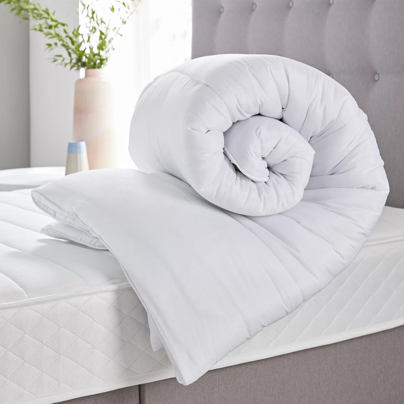 Hollowfibre 100% Polyester Duvet, Super King, 15