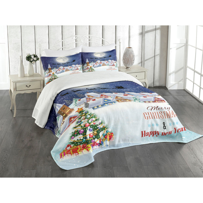 King Size White Quilted Christmas Bedspread Set