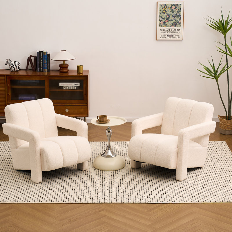 Fauteuil rembourré et rembourré Teddy, Bouclé ivoire