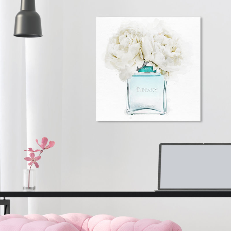«Dawn Morning Bouquet Aquamarine Perfume», impression sur toile, H 30 po x l 30 po, Toile tendue, Sans cadre