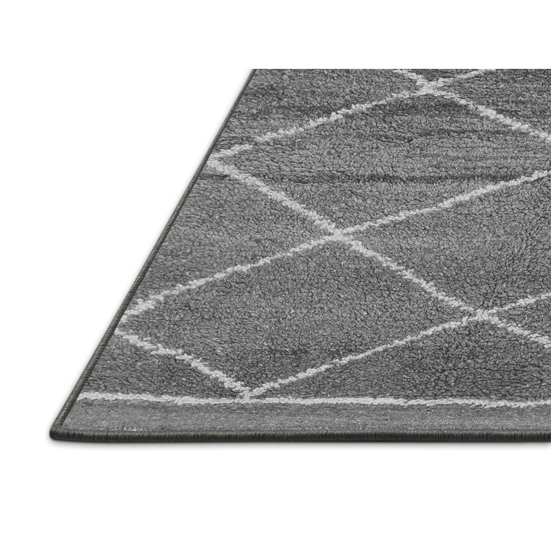Cevriye Geometric Indoor Rug, Rectangle 7' x 10'