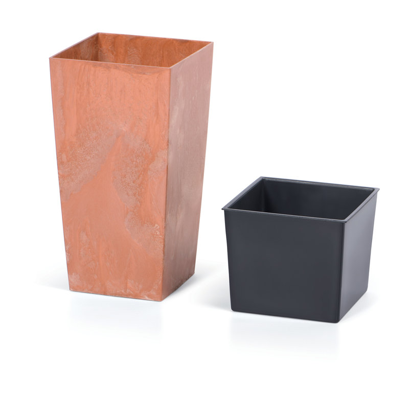 Ellyot Pot Planter, Terracotta