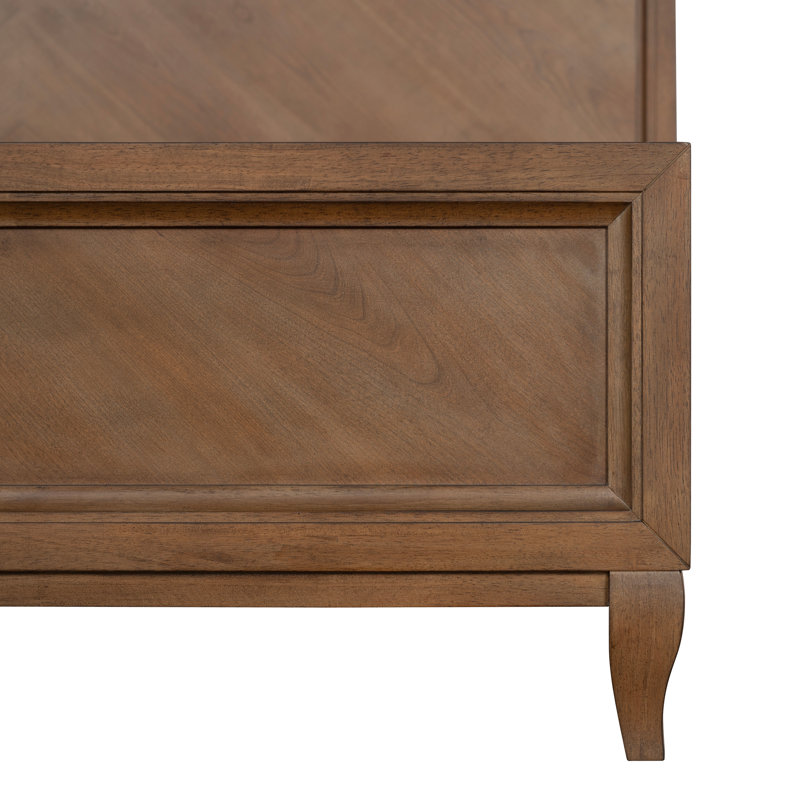 Riverstone Wood Bed, Queen