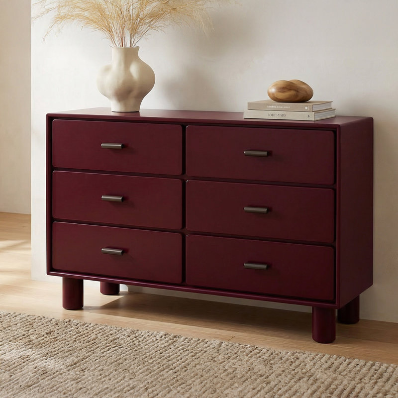 Commode, 6 tiroirs rouge foncé avec pieds ludiques et tablette ouverte, structure en bois d'hévéa, style moderne