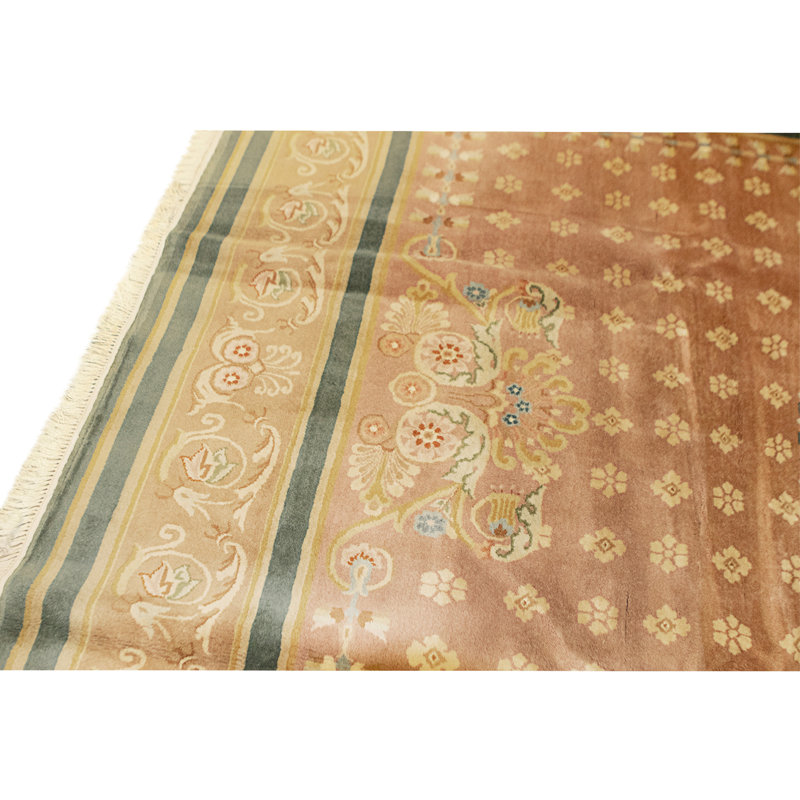 Hand Knotted Wool Area Rug in Rose