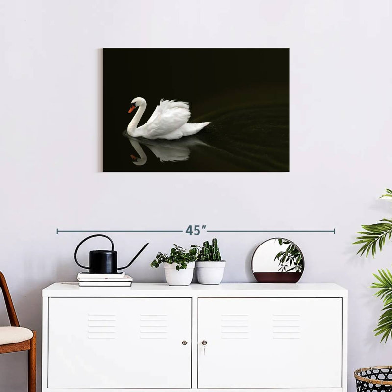 Brampt White Swan Elegance, 20" H x 30" W