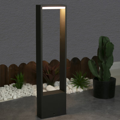 25-33 Inch Integrated LED Hardwired Aluminum Modern Pathway Light