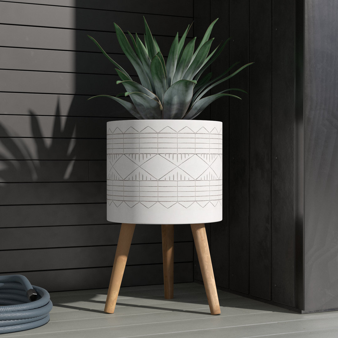 Azella Handmade Pot Planter Wade Logan®