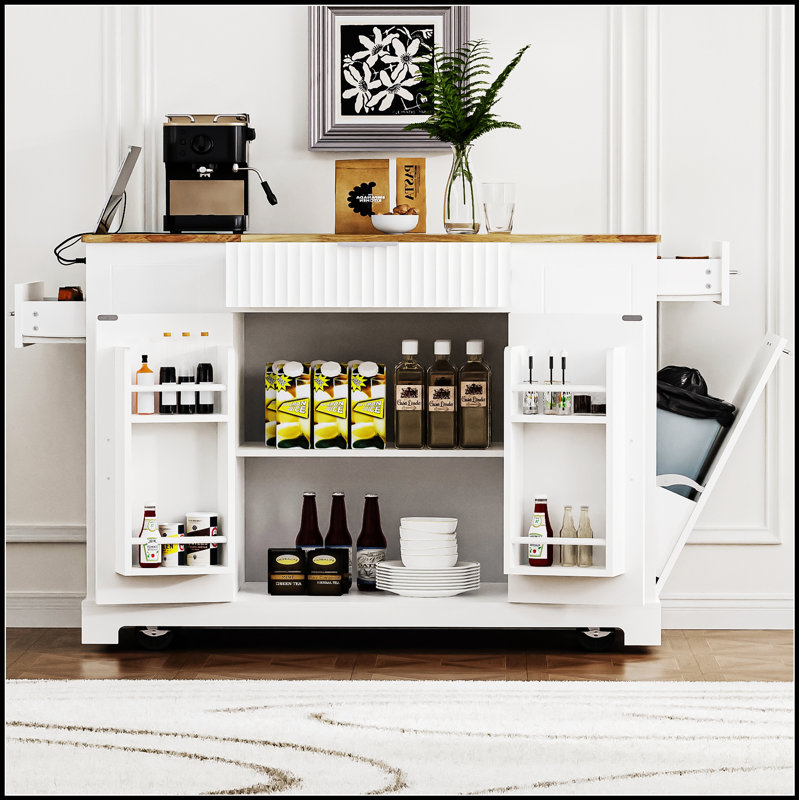 Îlot de cuisine cannelé avec rangement pour poubelle, prises de courant et roulettes pour une mobilité et une organisation accrues