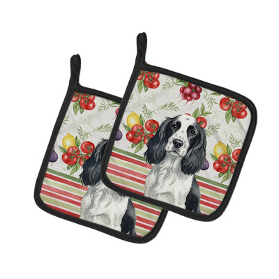 Black and White English Springer Spaniel Vegetables Pair of Pot Holders