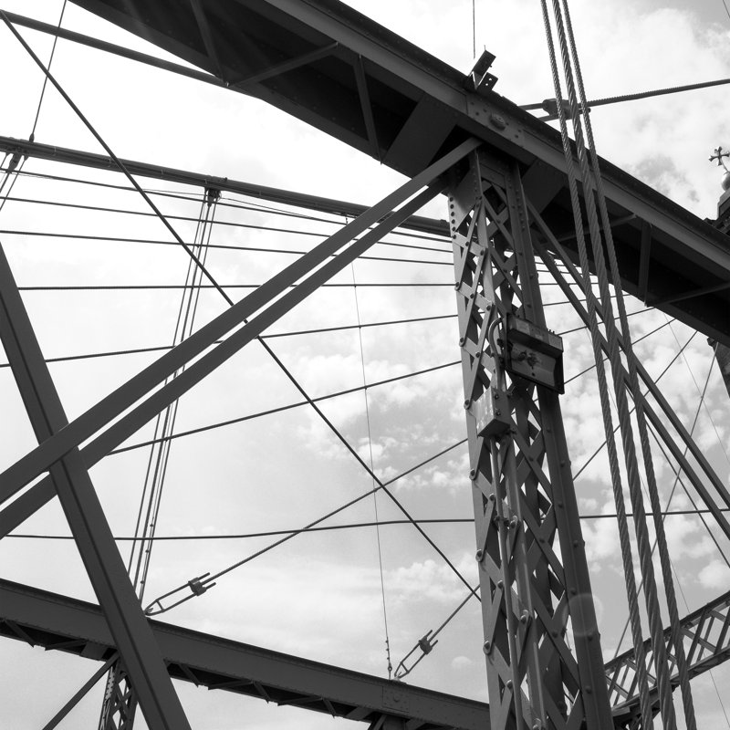 " Bridge Wires Black White ", 36" H x 36" W