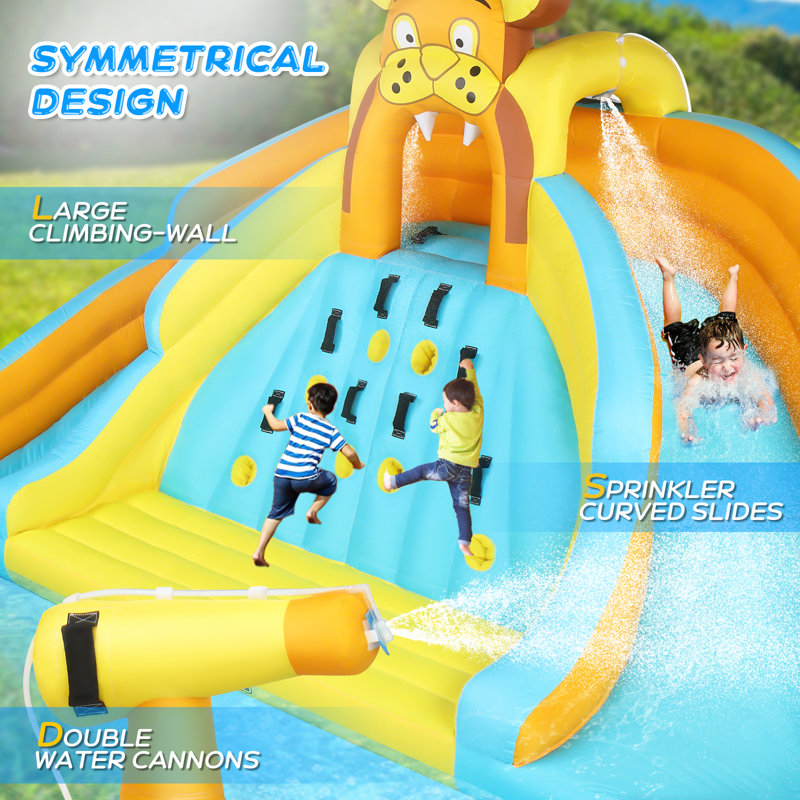 Jeu gonflable avec piscine pour enfants