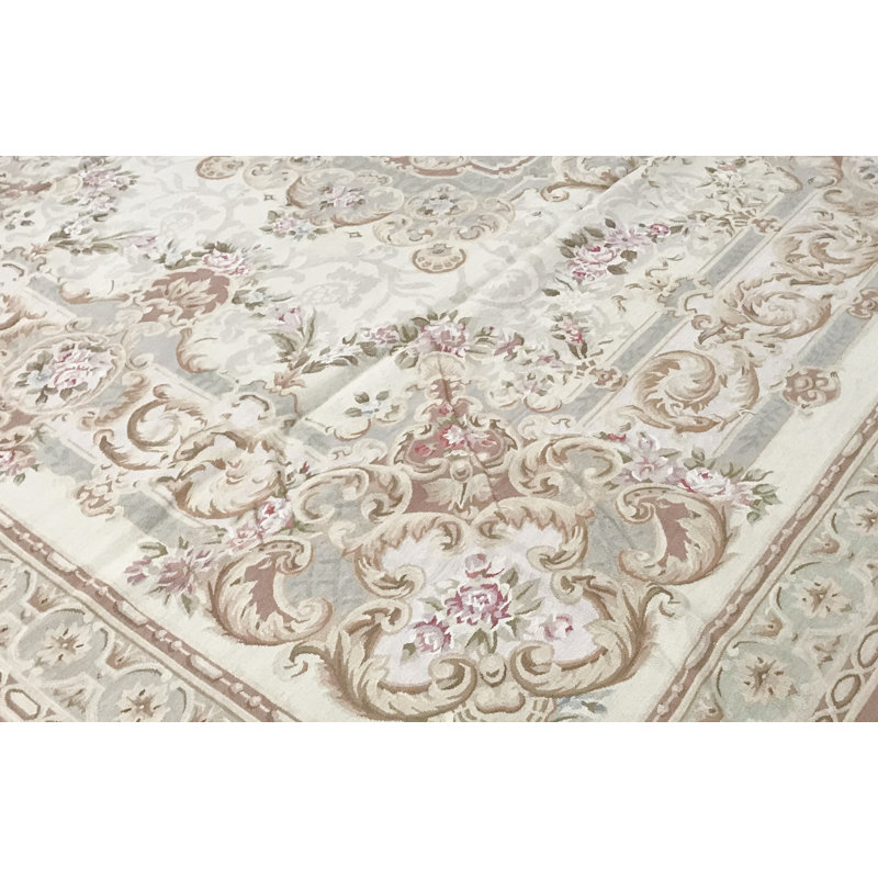 Aubusson Renaissance Wool Oriental Area Rug