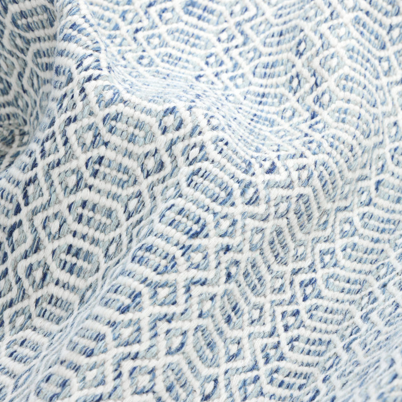 Chatham Geometric Area Rug in Ivory/Blue, Rectangle 5' x 8'