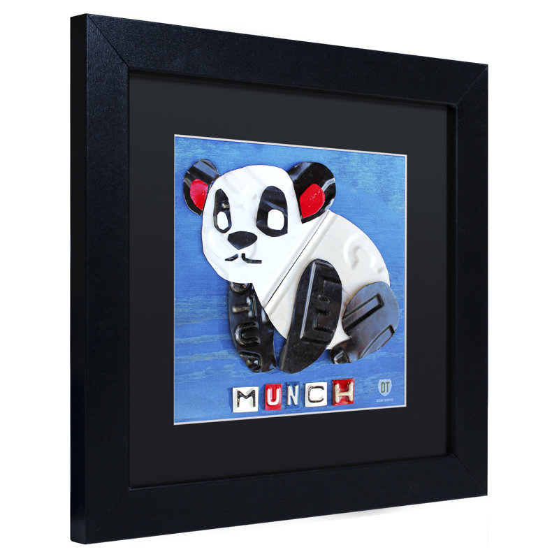 « munch it the panda », art encadré Trever, H 11 po x l 14 po x P 0,5 po