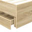 Bed-640309362