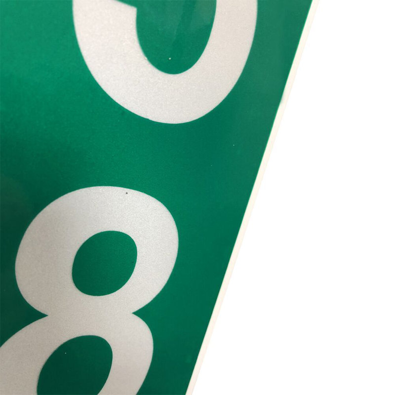 Rectangle Address Post, Green/White