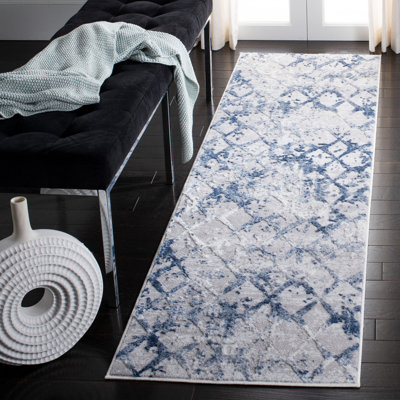 Doveton 700 Performance Geometric Rug