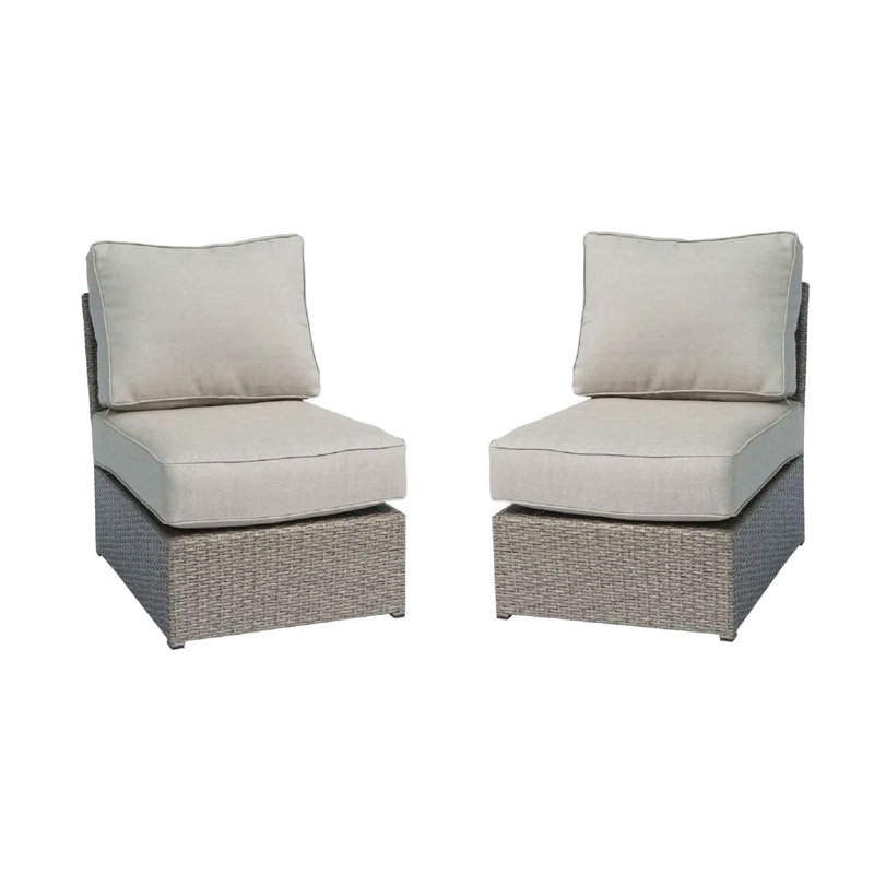 Chaise de patio entièrement assemblée avec coussins
