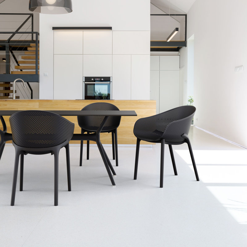 Table de salle à manger Farrah, H 29,5 po x L 55 po x l 31,5 po, Noir