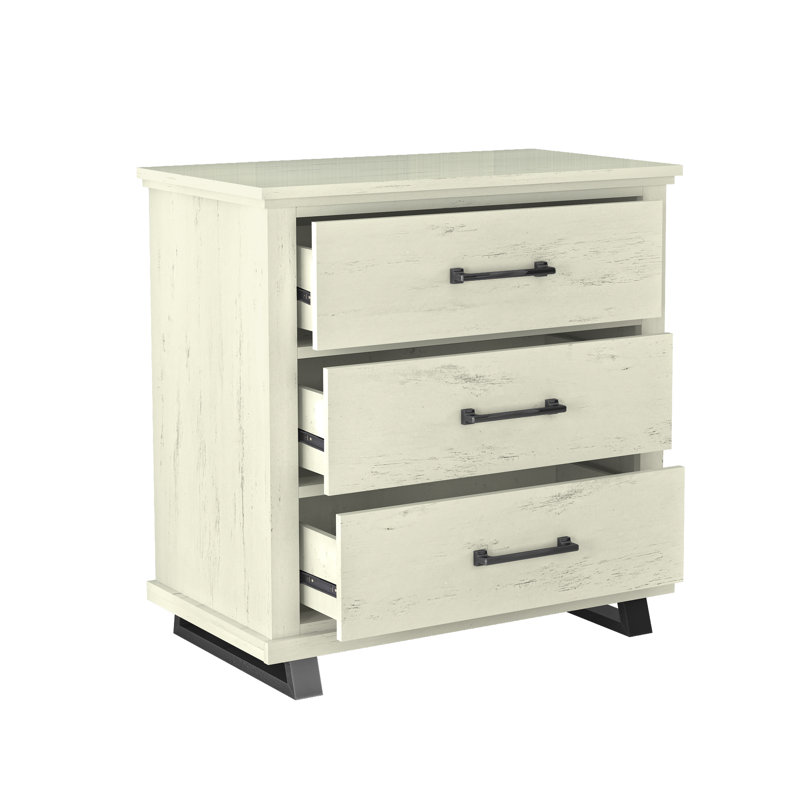 Caswell 3 - Drawer Bachelor's Chest, Creamy White