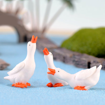 3 pièces de figurine de jardin miniature en osier en résine