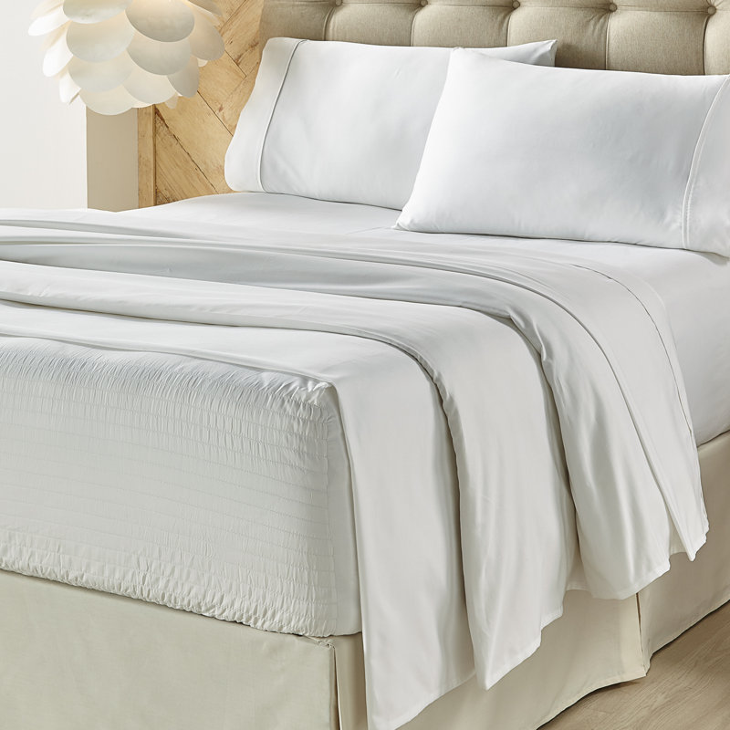 Royal Fit Sheet Set, White, Cal.King Sheet Set + Fitted Sheet + 2 Pillowcases