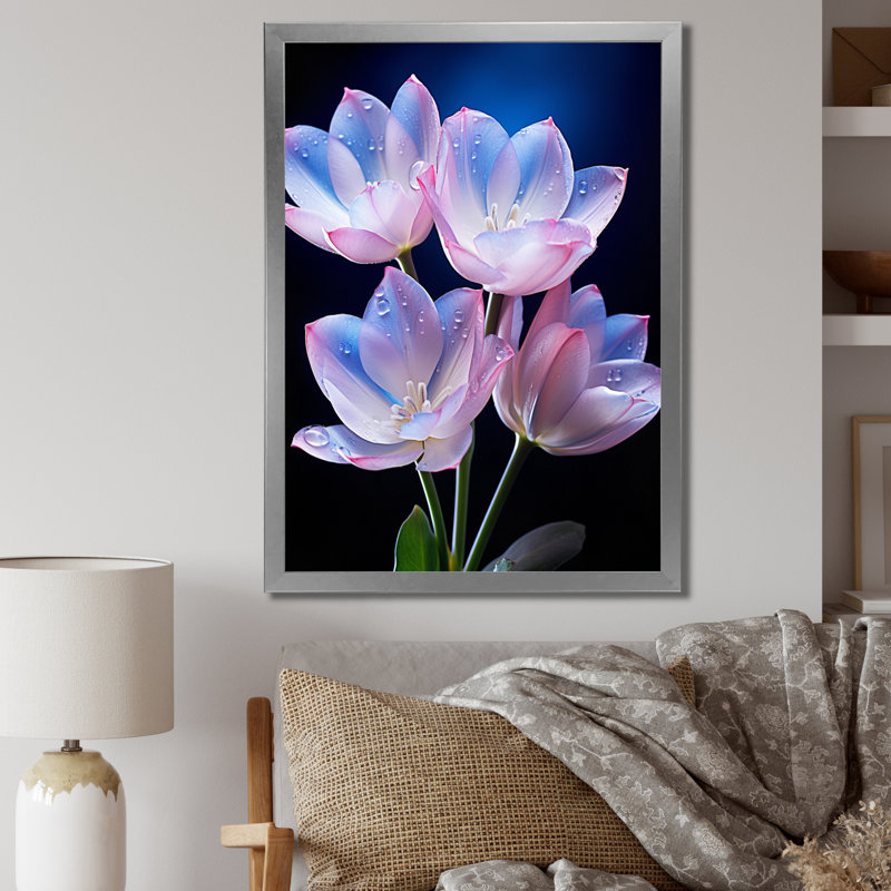 Chantler, tulipes roses et bleues enchantées sur fond noir - impression, H 20 po x l 12 po x P 1 po, Cadre photo argenté