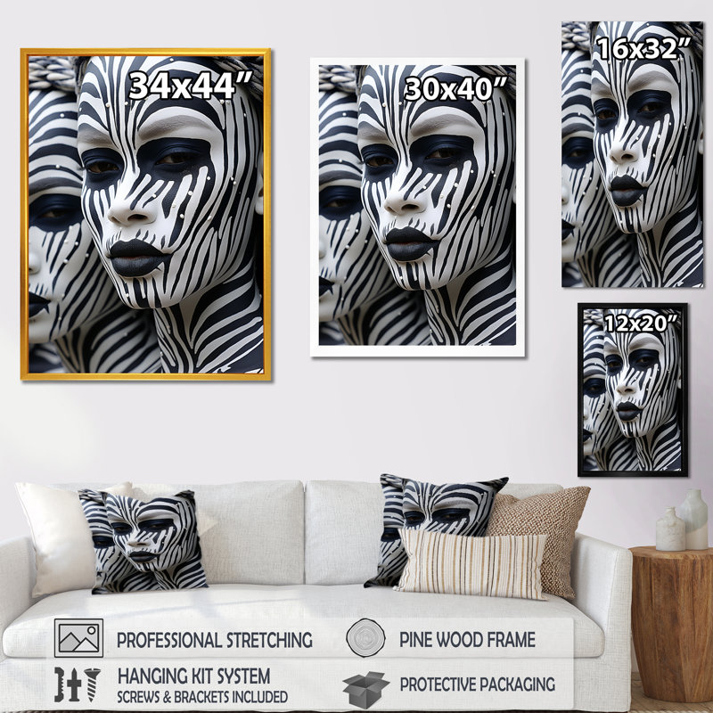 Décoration murale en toile «White Mursis Pride in Afrique» - Tribal africain, Toile tendue, H 44 po x l 34 po x P 1,5 po