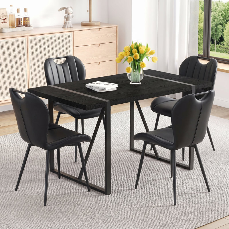 Ensemble de salle à manger rectangulaire rétro minimaliste de 5 pièces de 55 pouces avec chaises en similicuir, Noir