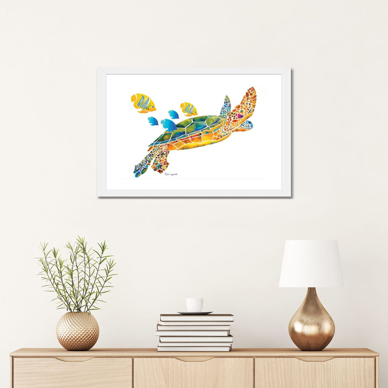 Tortue de mer avec poisson par Jo Lynch - reproduction d'art, H 16 po x l 24 po x P 1 po, Papier encadré blanc, Blanc