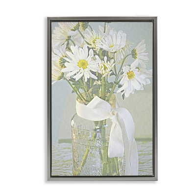 Toile flottante encadrée «Faded Daisies Jar» par Gail Peck