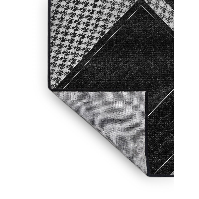 Machine Washable Wynsum Preppy Checkered Rug in Gray – Black Binding, 4x6