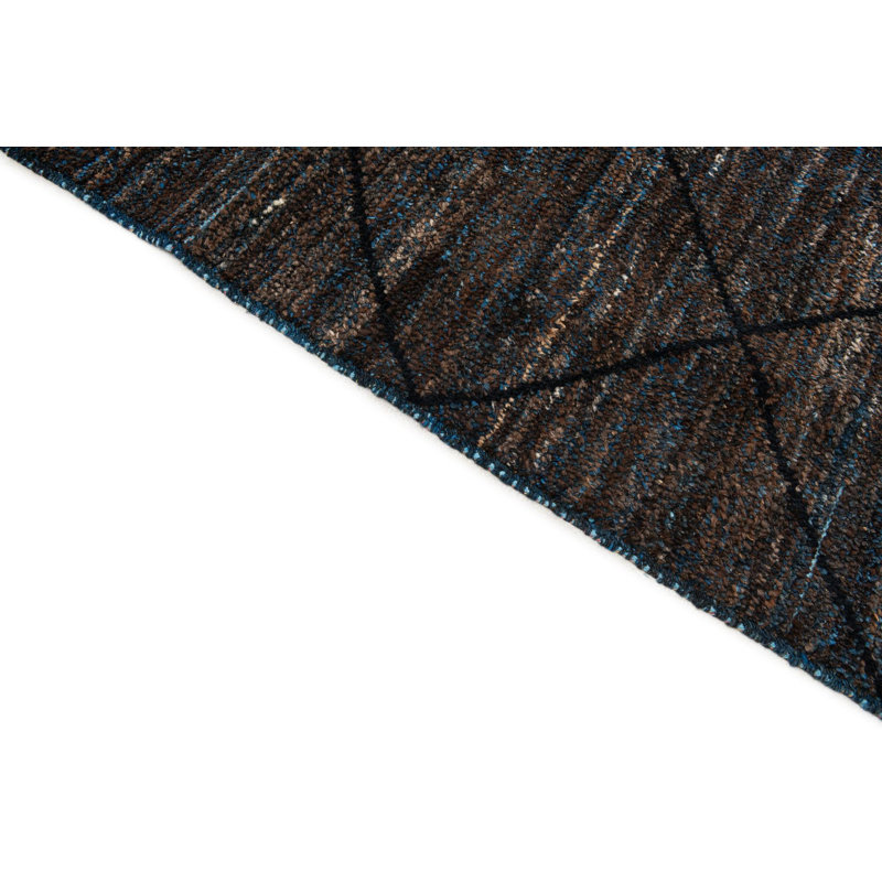 Tapis brun foncé Iraheta