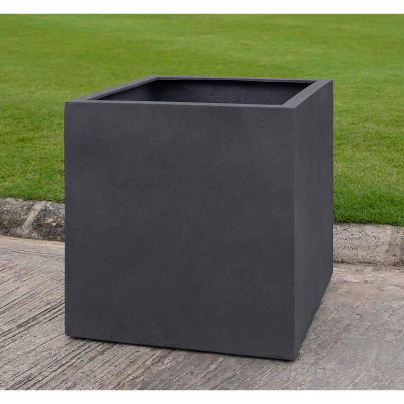 Farnley Planter, Charcoal Premium Lite, 17.75" H x 17.75" W x 17.75" D, 1